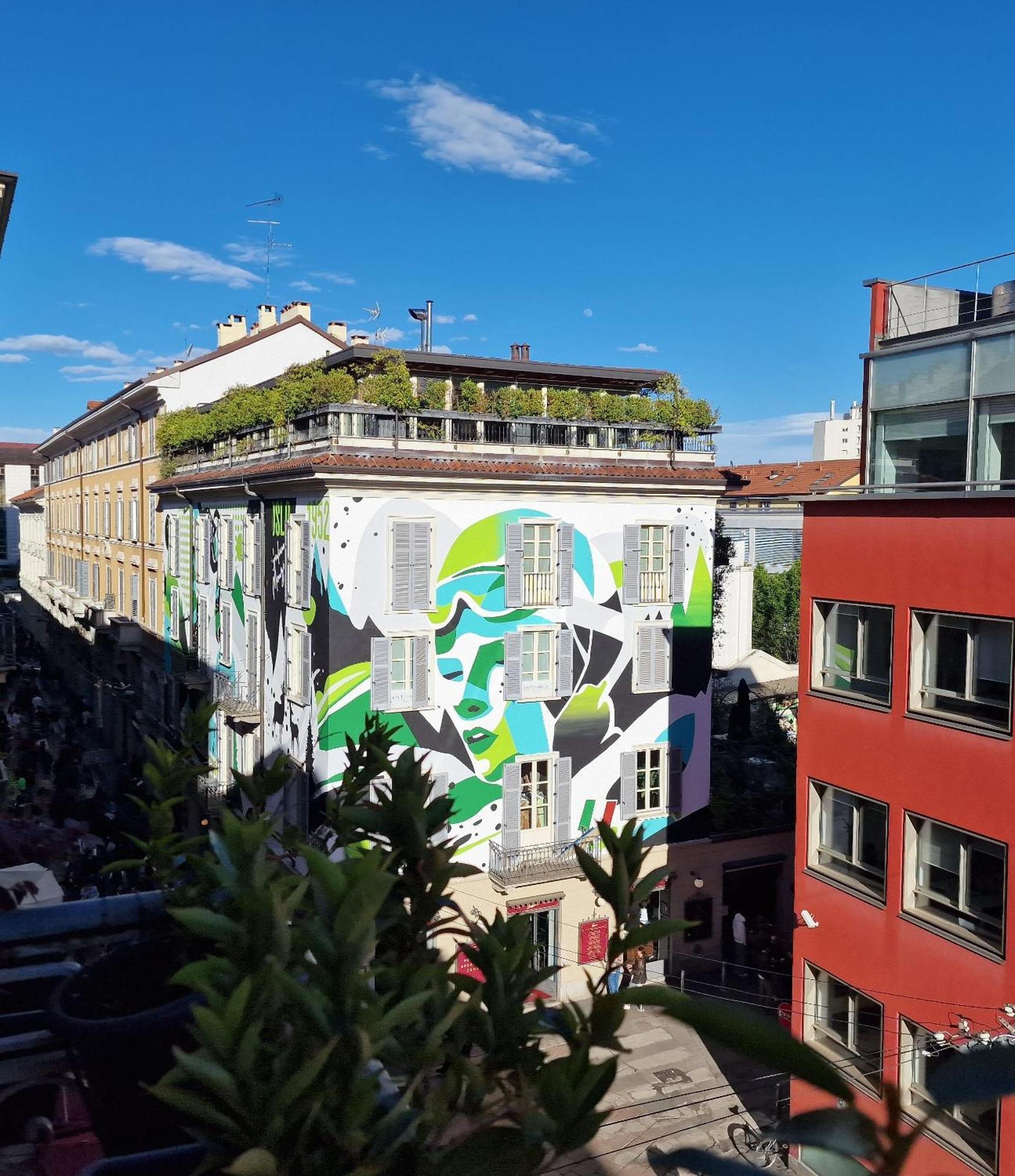 Cozy Flat Mins Walk To Navigli And Metro Porta Genova, Milan