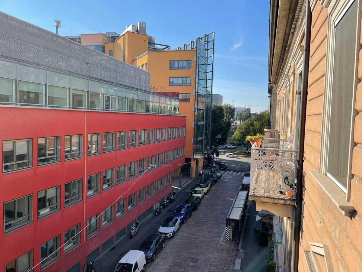 Cozy Flat Mins Walk To Navigli And Metro Porta Genova — Photos 1